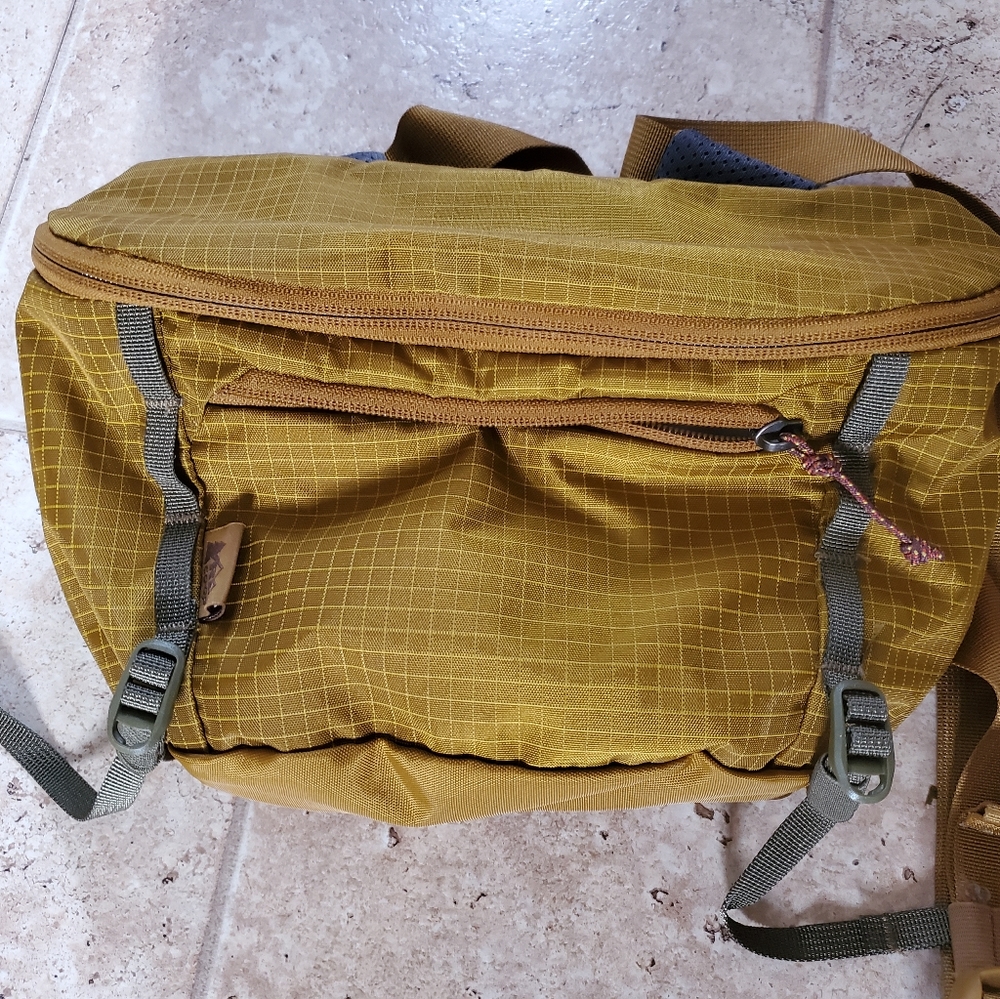 REI Trail 5 Waistpack